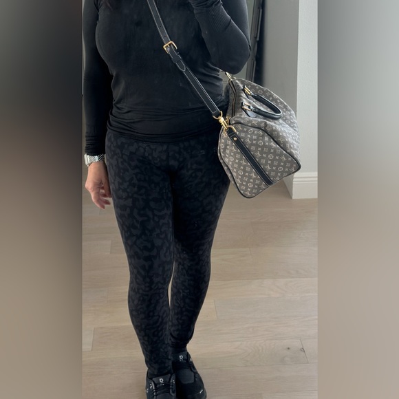 Louis Vuitton Speedy - Picture 8 of 14